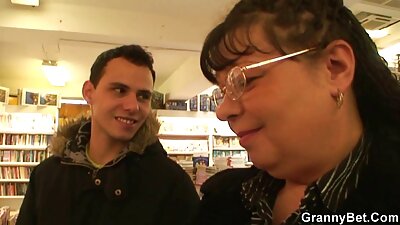 Tiny Teen takes a Cock Way too Big for Her